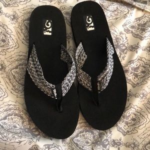 TEVA mush sandals
